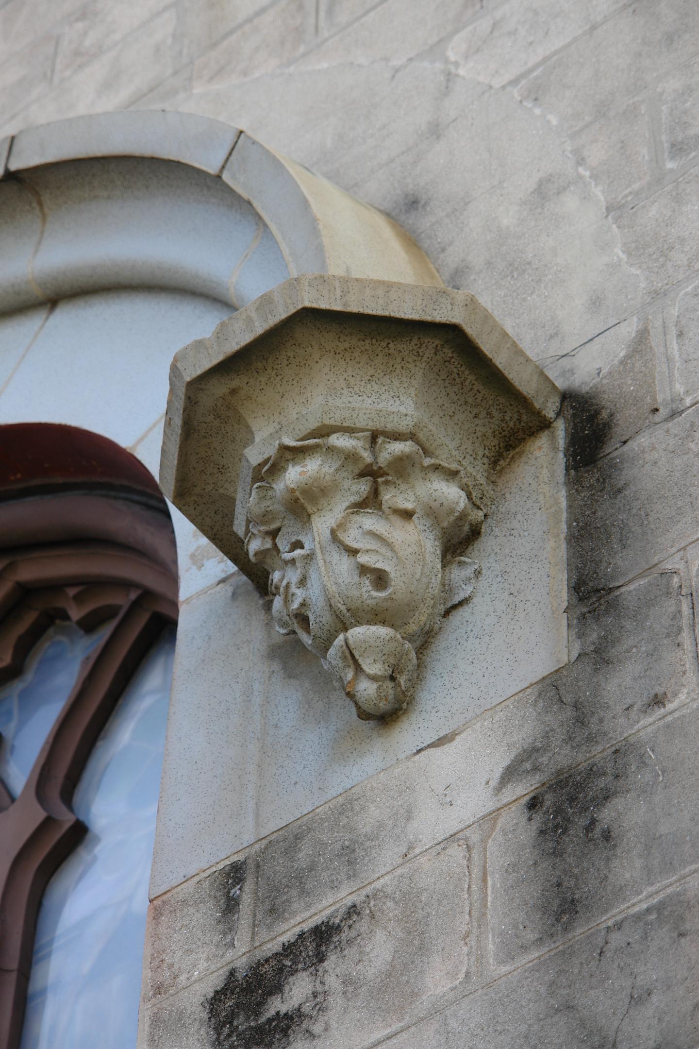 Capilla Nuestra Señora de Lourdes - San Juan (Miramar) - 2011 00077